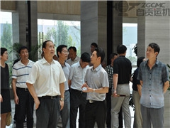 市人大（dà）常委會對我公司生產經營和發展情況（kuàng）進行考察
