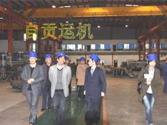 四（sì）川省人大（dà）常委會副主任彭渝一行蒞臨公司考（kǎo）察